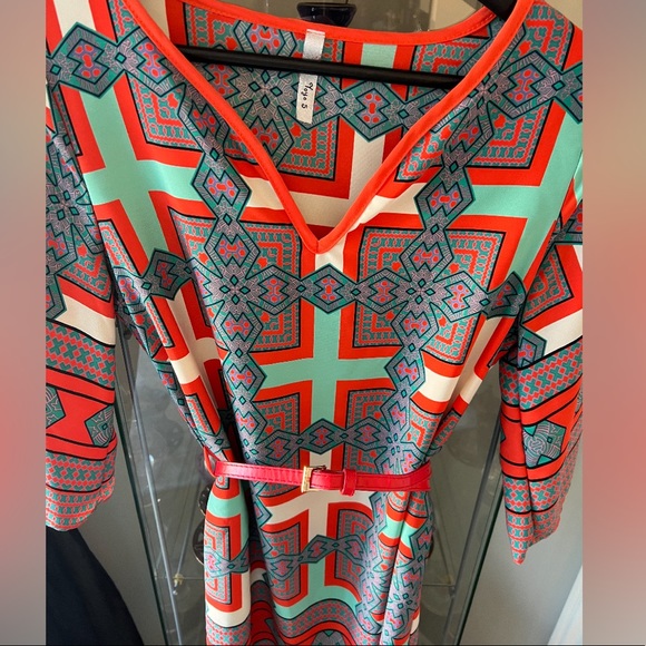 Beautiful tunic dress😍 - Picture 2 of 2